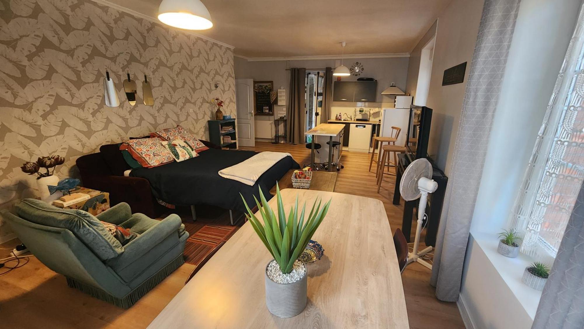 Artistique Apartment Sille-le-Guillaume Exterior photo